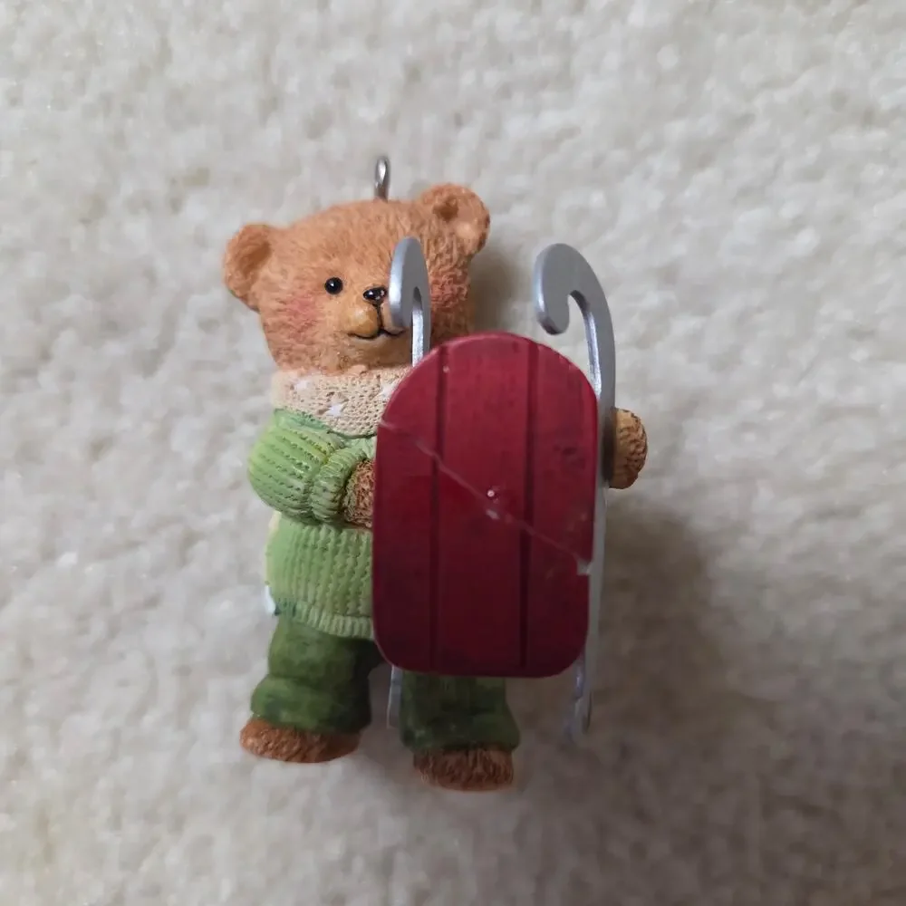 Hallmark Snow Cub Club Gracie Dexter Calvin Wendy Bears Ornaments 2002
